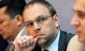 Власенко: Генпрокуратура не мала права порушувати проти Тимошенко нову справу