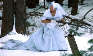 Сукню екс-дружини американець використовував замість друшляка для макаронів