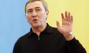 Черновецький забрав із музею мерії цінні подарунки