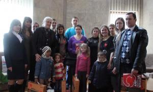 Діти-діабетики отримали сучасне медичне обладнання

