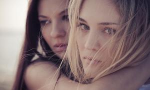 Жіноча дружба замінює любов