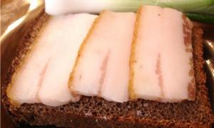 Росія відмовилася від української свинини