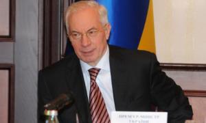 Азаров пообіцяв чорнобильцям-ліквідаторам пенсію розміром 4 тисячі