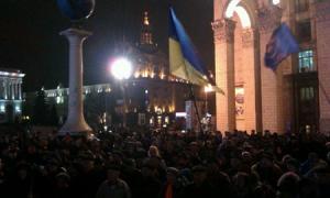 Прихильники Майдану разом з афганцями кинулися штурмувати Калашнікова