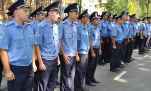 Янукович вимагатиме від міліціонерів знання української мови