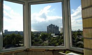 ЗМІ: Новий закон про балкони дозволить владі заробити зайвий мільярд