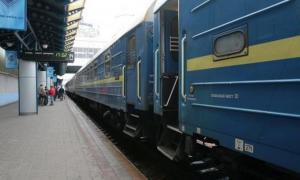 «Укрзалізниця» вводить на новорічні свята 14 додаткових потягів