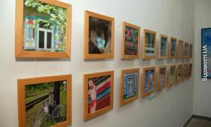 Сучасне мистецтво у старих техніках представила художниця з Луцька