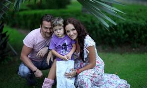 Олександр Пономарьов судиться з матір’ю свого сина через опіку