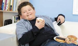 Ожиріння впливає на статевий розвиток дітей