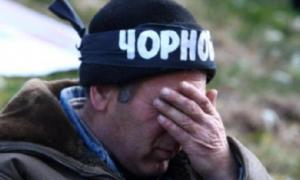Чорнобильці під Кабміном розпочали сухе голодування