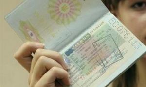 Члени релігійних організацій будуть отримувати візи безплатно
