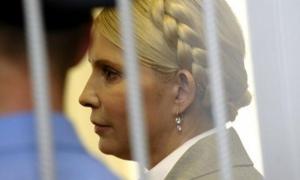 Власенко: Тимошенко живою Януковичу не потрібна