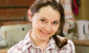 Зірка «Універу» вперше стала мамою, завагітнівши під час зйомок