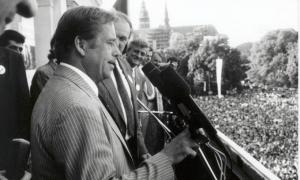 Помер колишній президент Чехії Вацлав Гавел