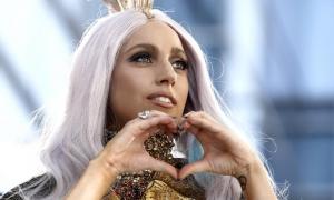 Леді Гага забезпечила свого водія підгузками