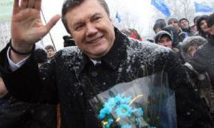 Бій курантів Віктор Янукович хоче почути у Карпатах
