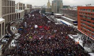 На мітингу в Москві журналісти нарахували понад 100 тисяч людей