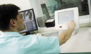 Фонд Рината Ахметова купить для Волинського онкодиспансеру нове обладнання