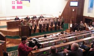 Сесія розпочалася із Вифлеємського вогню