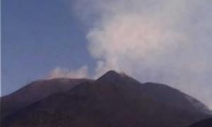 На Сицилії «прокинувся» вулкан Етна