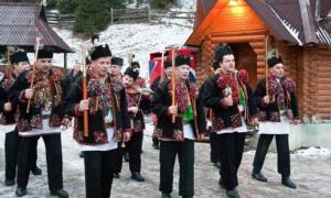 У Вижниці «Нову радість» заспівали 615 колядників