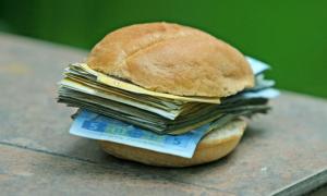 Після прийняття закону про вищу освіту стипендія становитиме понад 1000 гривень?