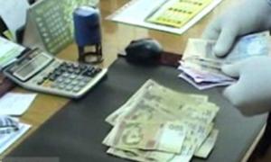Головний аграрій Донеччини попався з півторамільйонним хабаром