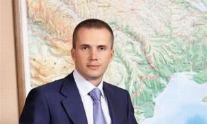 Старший син Януковича заробить на кредиті Донецької залізниці 7 мільйонів гривень