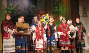 Дітвора колядувала у Палаці культури