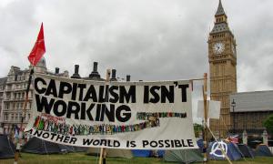 У центрі Лондона демонтували наметове «село демократії»