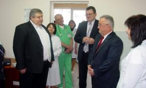 Обласній дитячій лікарні Волині передали новий УЗД-апарат за 45 тисяч євро