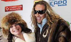 Корольова і Тарзан чекають поповнення у сім’ї?