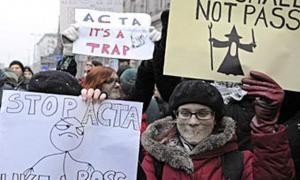 У Польщі пройшли масові протести проти цензури в Інтернеті