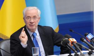Азаров заявив, що реформи в Україні роблять іноземні спеціалісти