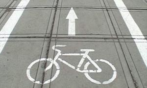 У Луцьку знову заговорили про велосипедні доріжки