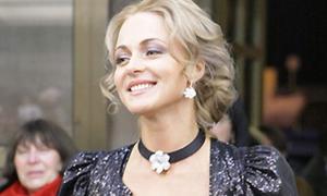 Акторка Анна Снаткіна стала блондинкою