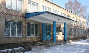 У школах Локачинського району встановлюють енергозберігаючі вікна