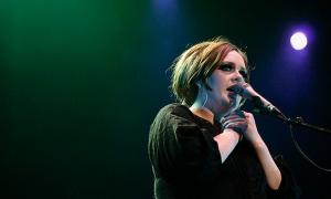 Адель після кількамісячної хвороби заспіває на церемонії «Греммі»