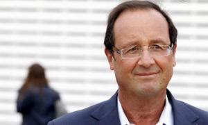 Суперника Саркозі засипали борошном