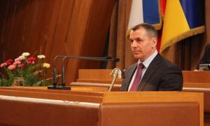 Кримського спікера дратує українська мова