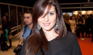 Жасмін вдруге стала мамою