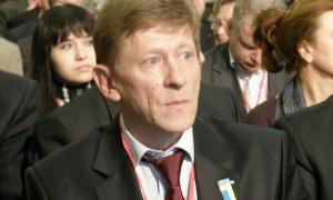 «Зароблені» $450 тисяч Забзалюк віднесе до Генпрокуратури