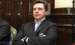 ЗМІ: Син Азарова пішов з посади через публікацію про його дім в Австрії