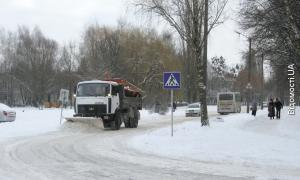 У Луцьку бракує техніки для розчистки доріг