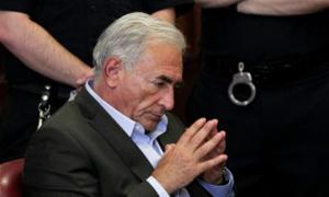 Екс-голову МВФ Домініка Стросс-Кан затримали у справі про сутенерство