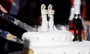 Депутати облради однією із найнагальніших проблем вважають гомосексуалізм