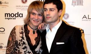 Антон Макарський і Вікторія Морозова чекають первістка