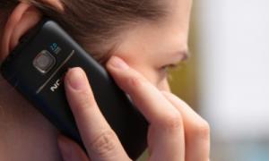 Українці економлять на мобільному зв’язку