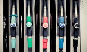 Ціни на бензин підскочили на 10-30 копійок